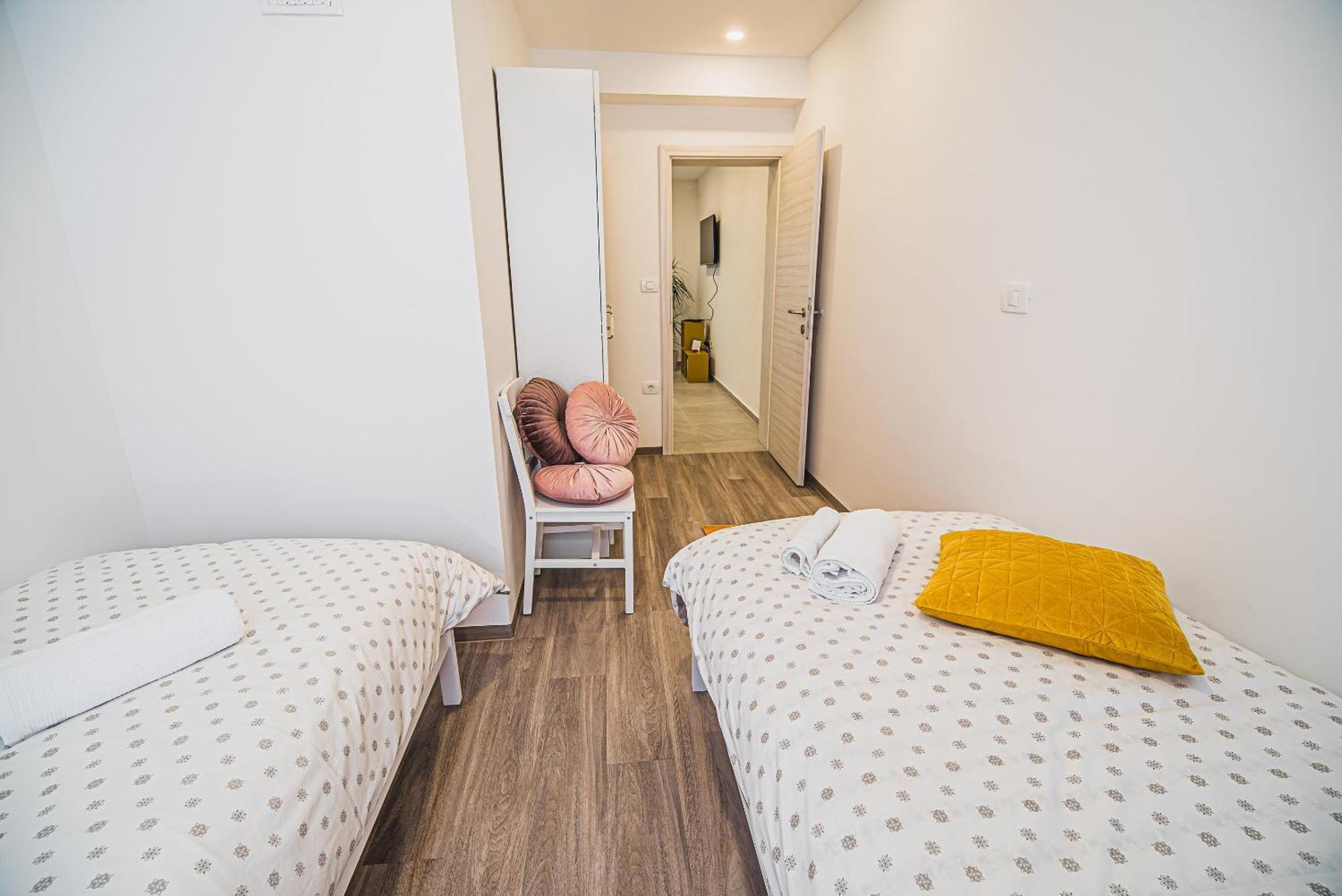 Gotar Apartment With Garden 코바리드 외부 사진